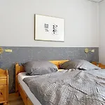 Dorf 4- Haus 27 By Interhome Semesterbostad *