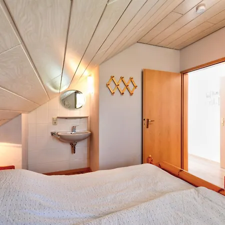 Dorf 4- Haus 27 By Interhome Kirchheim (Hessen)