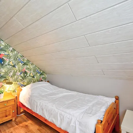 Dorf 4- Haus 27 By Interhome بيت للعطل